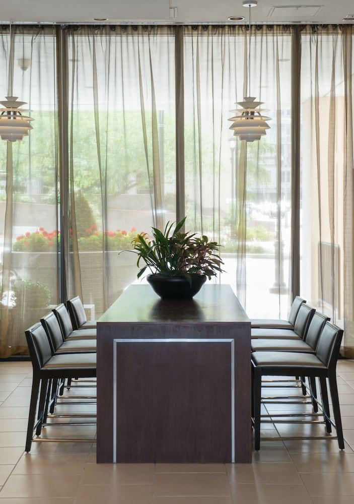 Doubletree By Hilton Hartford Downtown Ξενοδοχείο Εξωτερικό φωτογραφία