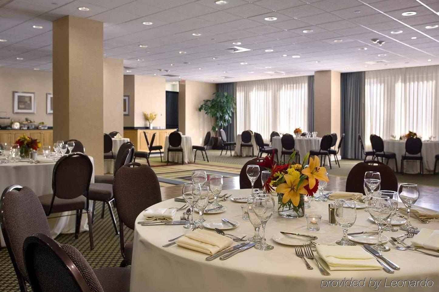 Doubletree By Hilton Hartford Downtown Ξενοδοχείο Εστιατόριο φωτογραφία